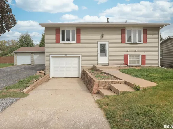 512 W 16th Ave, Coal Valley, IL 61240