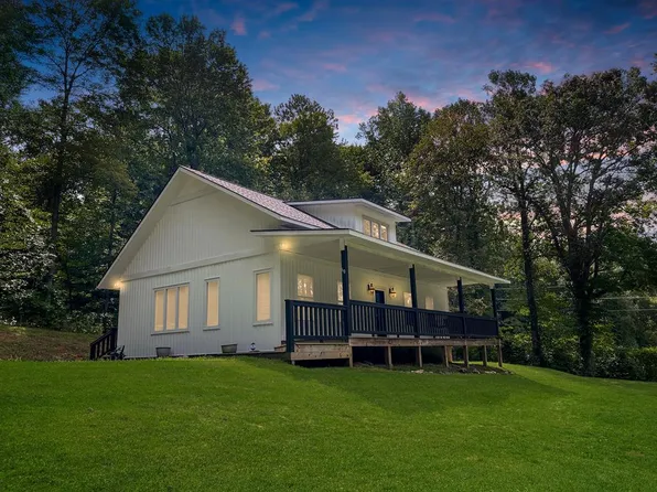 60 Clayborn Dr, Andrews, NC 28901