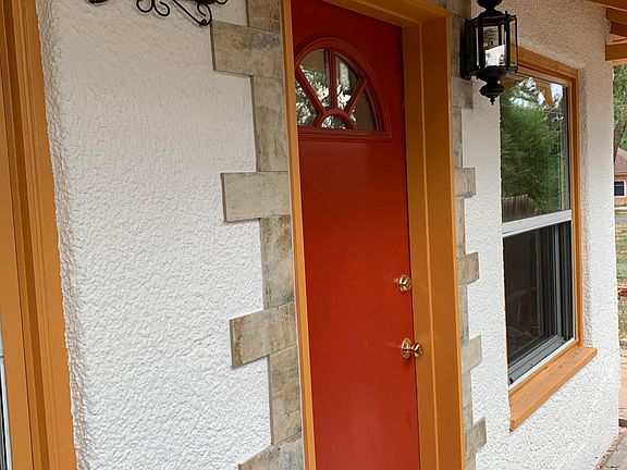 Front door - welcome!