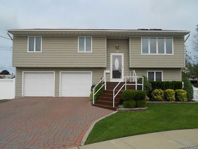 251 Garfield Street, Freeport, NY, 11520
