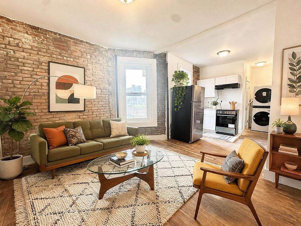 1st image of 305 E 109th St APT 20