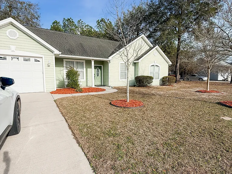 201 Mallard Pond Cir — Photo 3