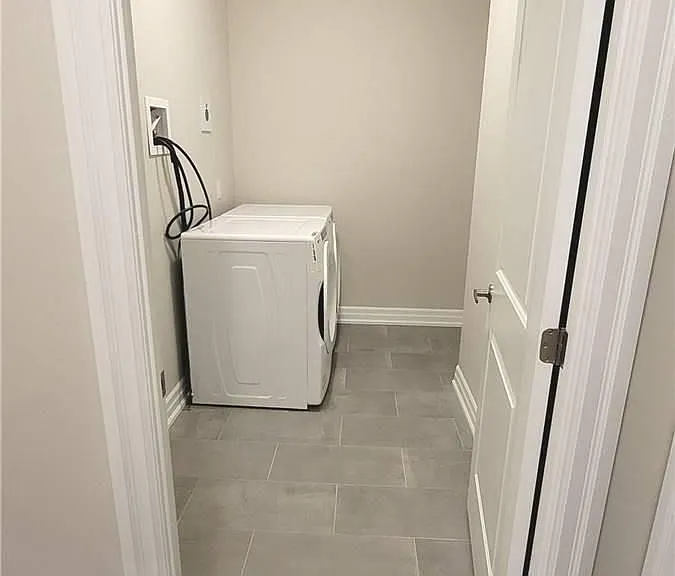 1878 Gordon St #506 — Photo 9