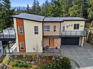 533 Gurunank Ln, Colwood, BC V9C 0M2