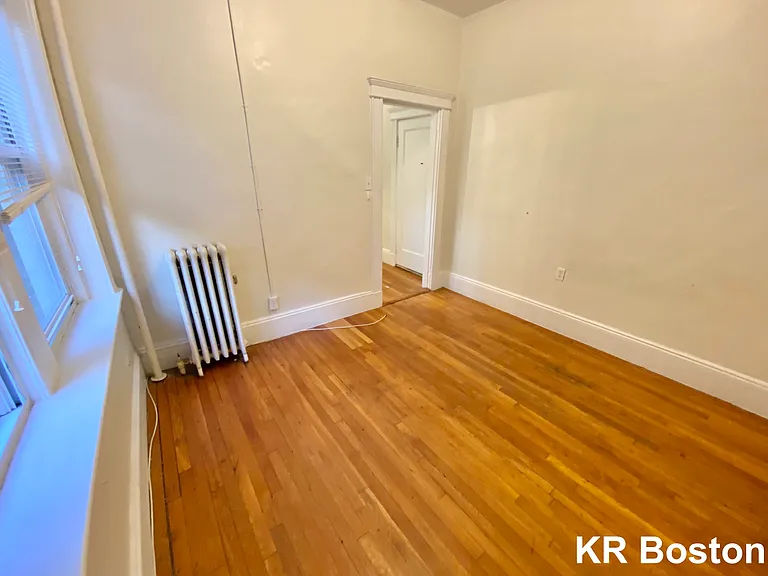 107 Gordon St #2A — Photo 2