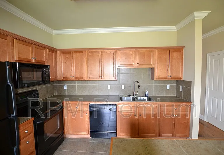 2117 Cypress Hall Aly — Photo 9