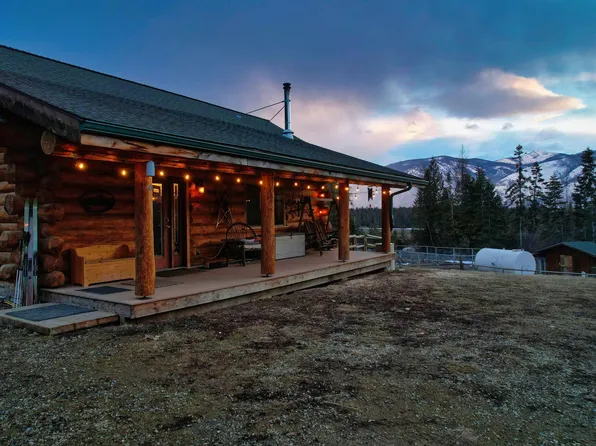25 Bootlegger Ln, Bonners Ferry, ID 83805