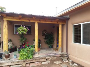 144 Candelario St, Santa Fe, NM 87501
