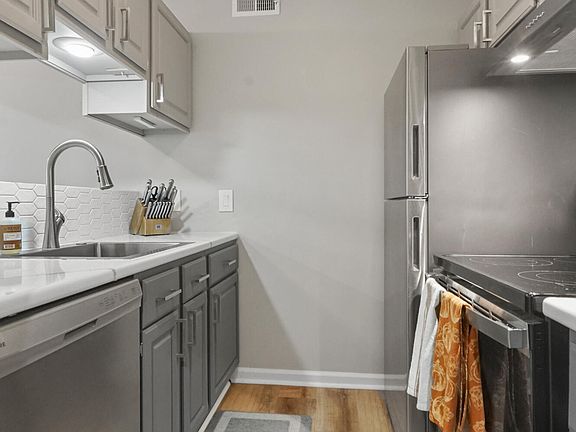 5th image of 8713 Candlewood Trl APT 10