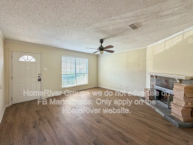 2 bed, 3.0 bath, 1254 sqft, $1,350 — Photo 3