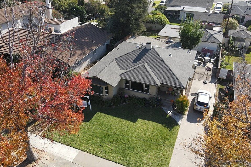 1st image of 1412 E Dana Pl