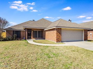 109 Cadet Ln, Lafayette, LA 70506
