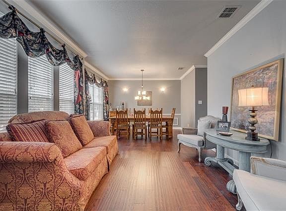 4th image of 2808 Country Glen Ln