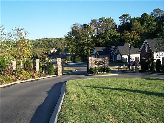 3rd image of 143 Doe Meadow Ln NW