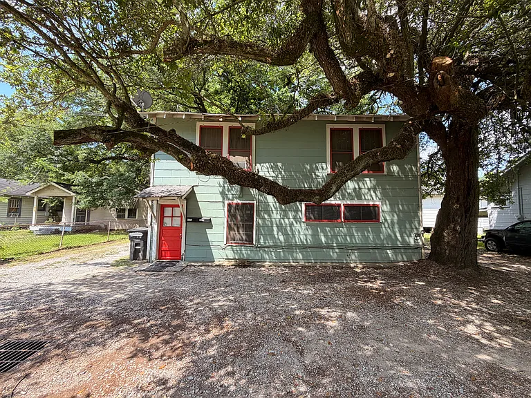 447 Atkinson St #A — Photo 6