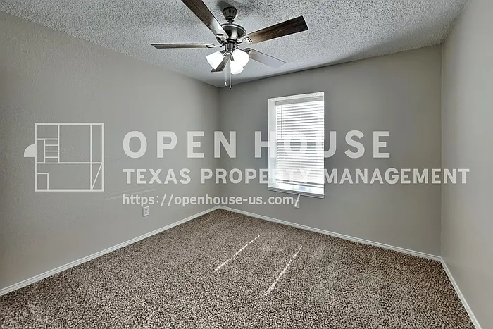 403 Walden Trl — Photo 14