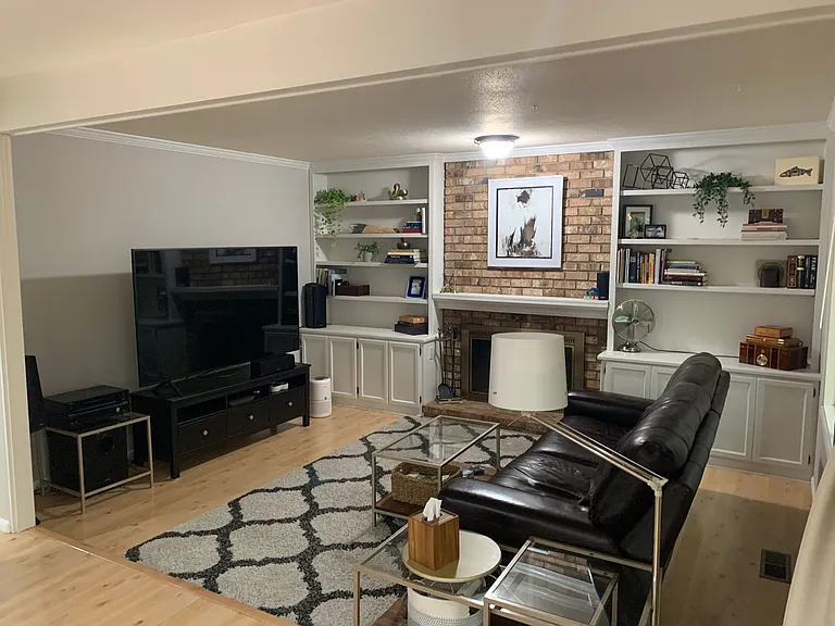 10620 NE 125th Pl — Photo 6