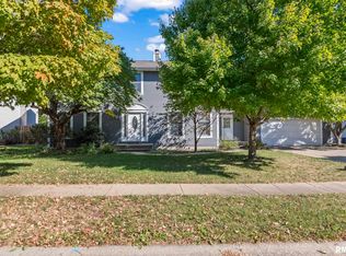 1616 Hunter Ridge Dr, Springfield, IL 62704