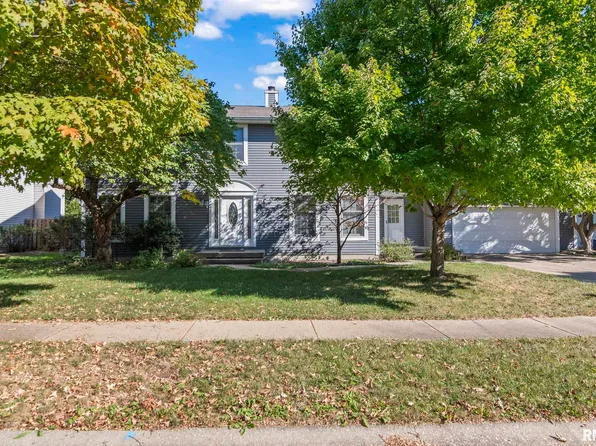 1616 Hunter Ridge Dr, Springfield, IL 62704