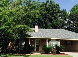 107 Bramber Dr, Lafayette, LA 70508