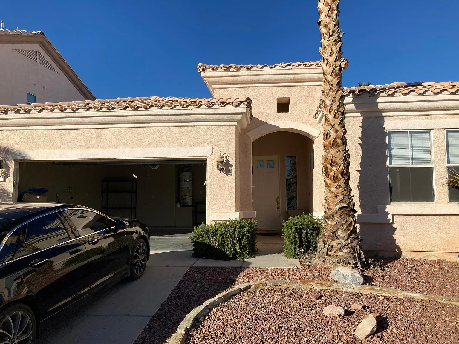 3 bed, 1743 sqft, $2,150 — Photo 2