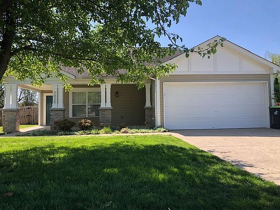 2nd image of 7025 Lexington Point Dr