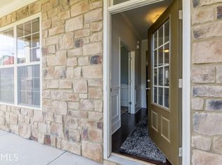 3334 Meadow Stone Ct, Buford, GA 30519