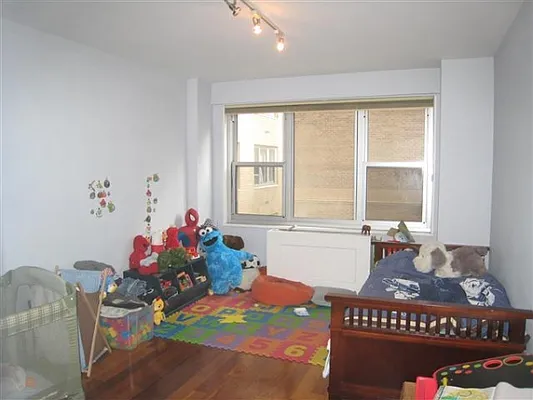 Rented by Citi Habitats | media 21