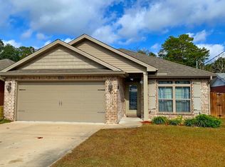809 Cardinal St, Fort Walton Beach, FL 32547