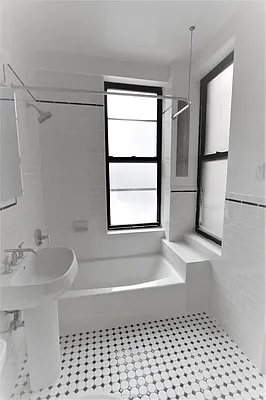 Rented by Town Residential | media 20