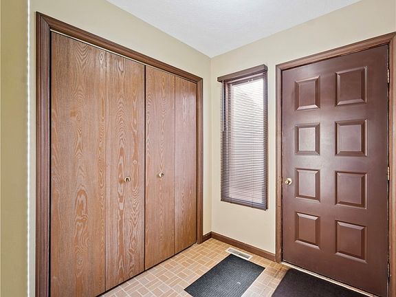 5th image of 10571 White St Unit 3