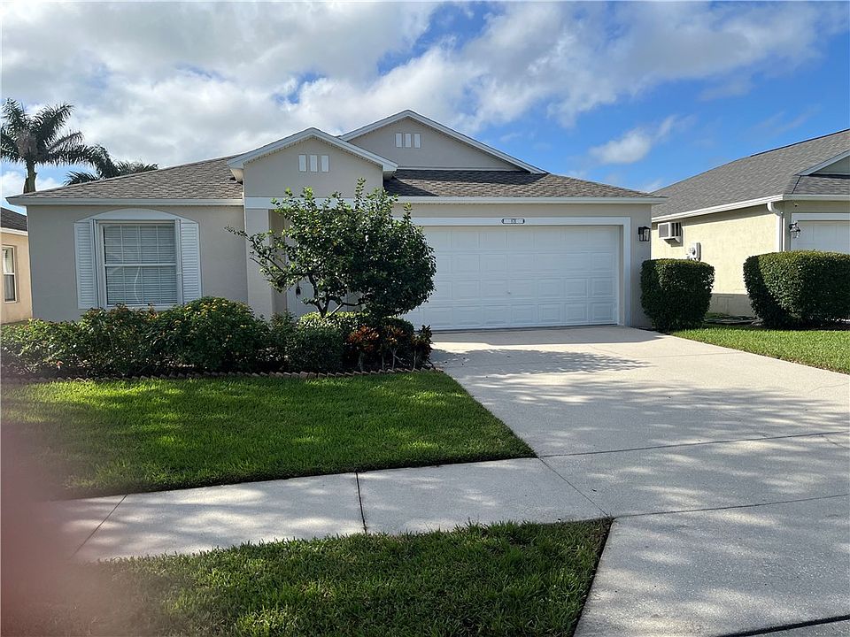 1st image of 876 Greenleaf Cir