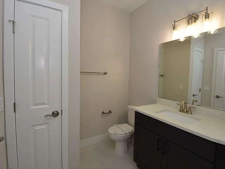 5 Seton Ct #B — Photo 23
