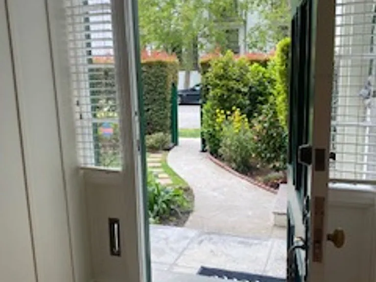 9750 Newman St — Photo 31