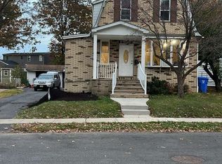 638 S Lincoln Ave #1, Woodbridge, NJ 07095