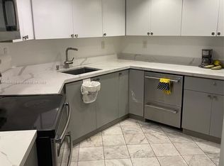 999 Brickell Bay Dr APT 207, Miami, FL 33131