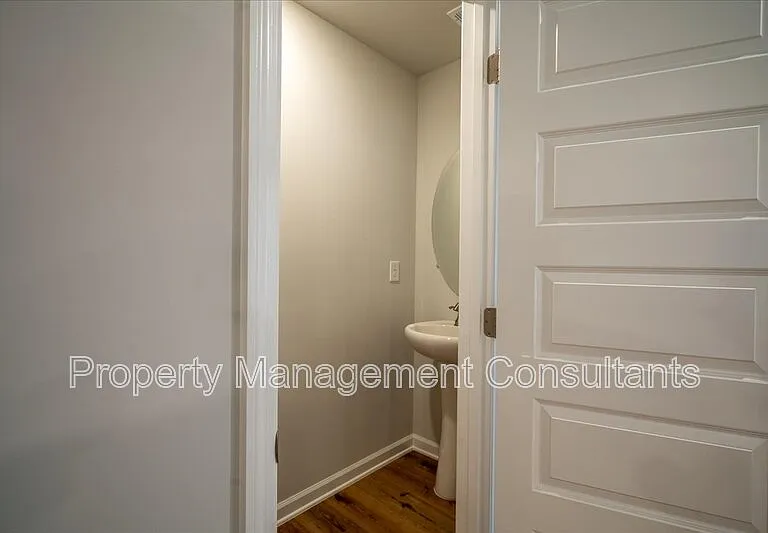 27982 Chalmers Cir — Photo 11