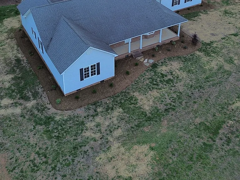 9314 Sawyer Rd — Photo 24
