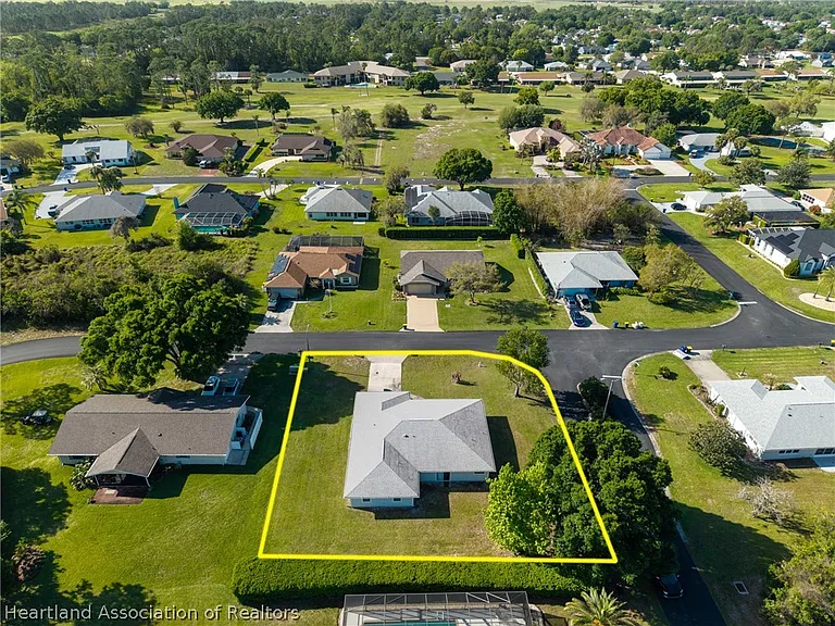 3205 Monza Dr — Photo 36