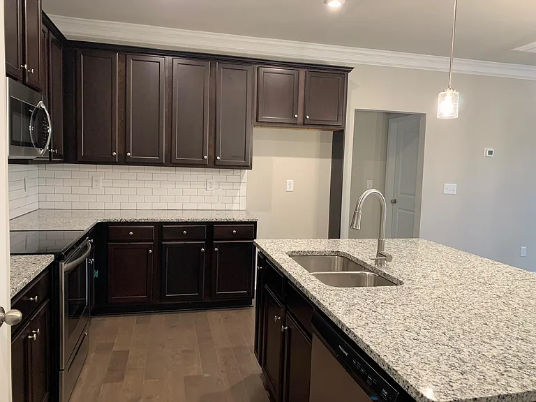 4570 Grenadine Cir — Photo 6
