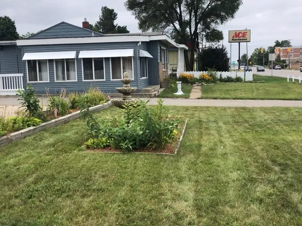 5368 Us Highway 31 N, Williamsburg, MI 49690