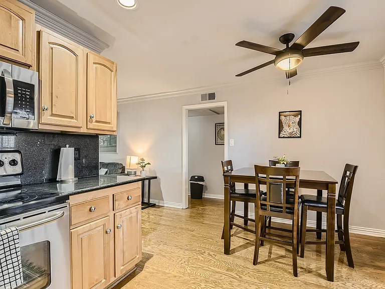 5226 Fleetwood Oaks Ave — Photo 18