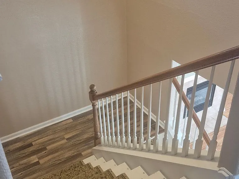5040 Kankakee Dr — Photo 13