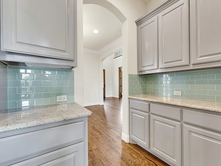 1602 Meg Dr — Photo 15
