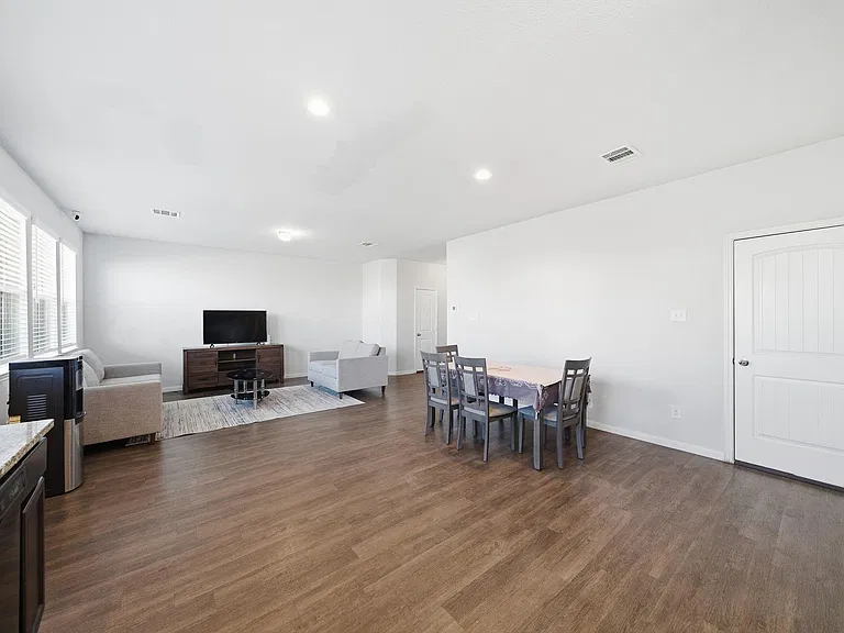 18518 Snowy River Ln — Photo 7