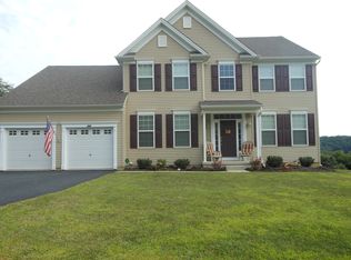 265 Coleridge Ln, Coatesville, PA 19320