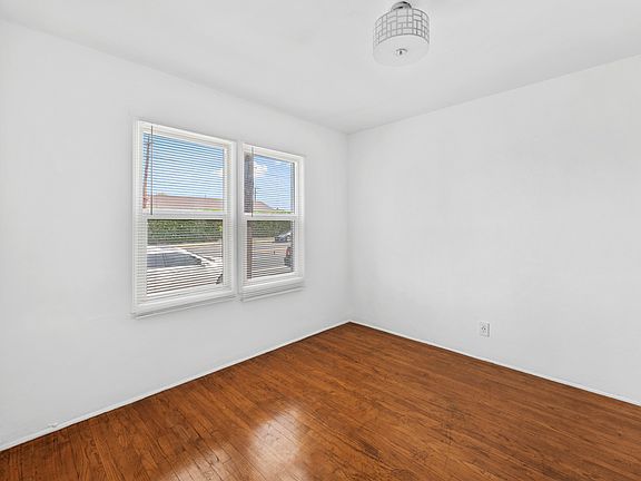 5th image of 7233 S Normandie Ave #7233