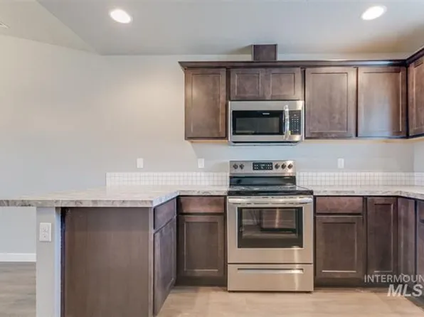3093 NW 11th Ave, Meridian, ID 83646