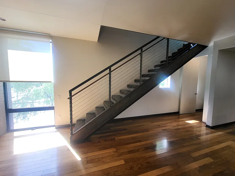 4507 N 12th St #5 — Photo 11