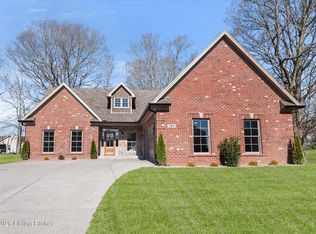 500 Foxwood Ct, Shelbyville, KY 40065